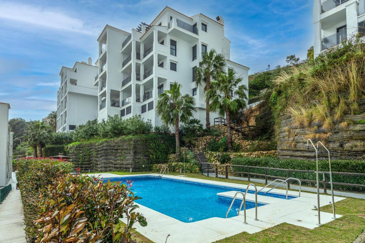 Luxurious Apartment With Sea Views Blue Suites B2-103 Manilva Eksteriør billede