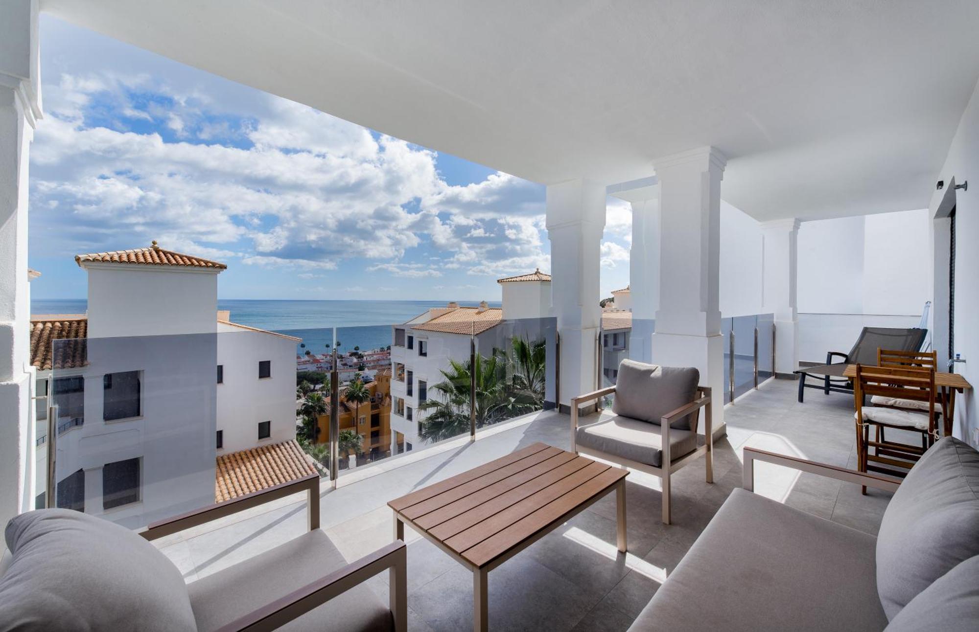 Luxurious Apartment With Sea Views Blue Suites B2-103 Manilva Eksteriør billede